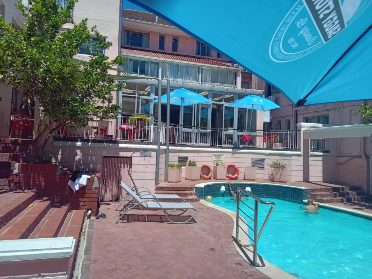 Auberge Gardens * Le Cap